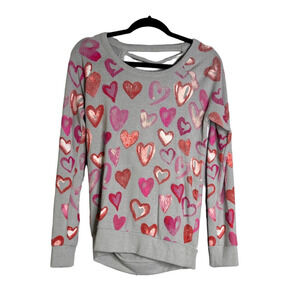 Chasor Gray Flannel Heart Patterned Sweater with Open Back